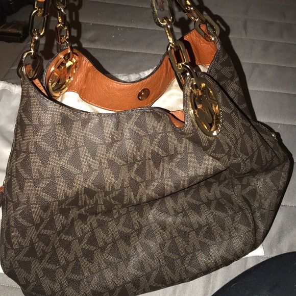 Brown Michael Kors hobo bag - Picture 2 of 4